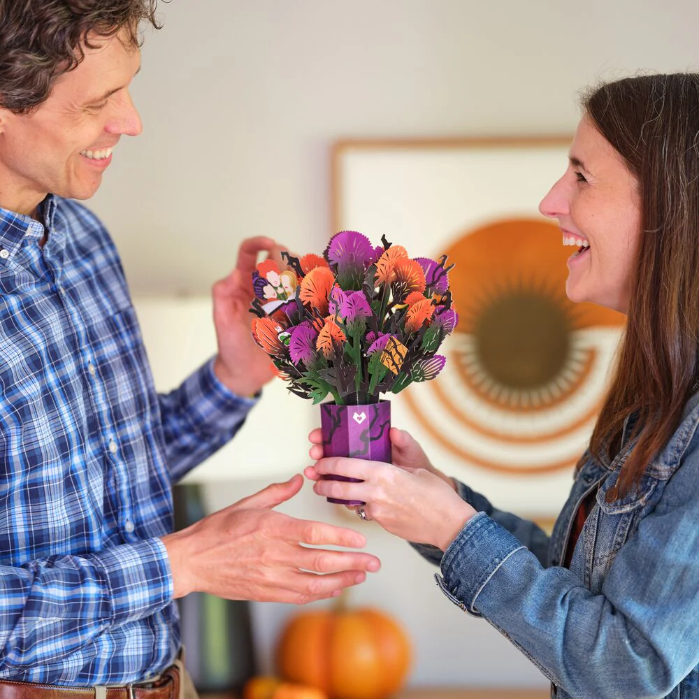 Disney Hocus Pocus Spellbinding Bouquet - Image 6