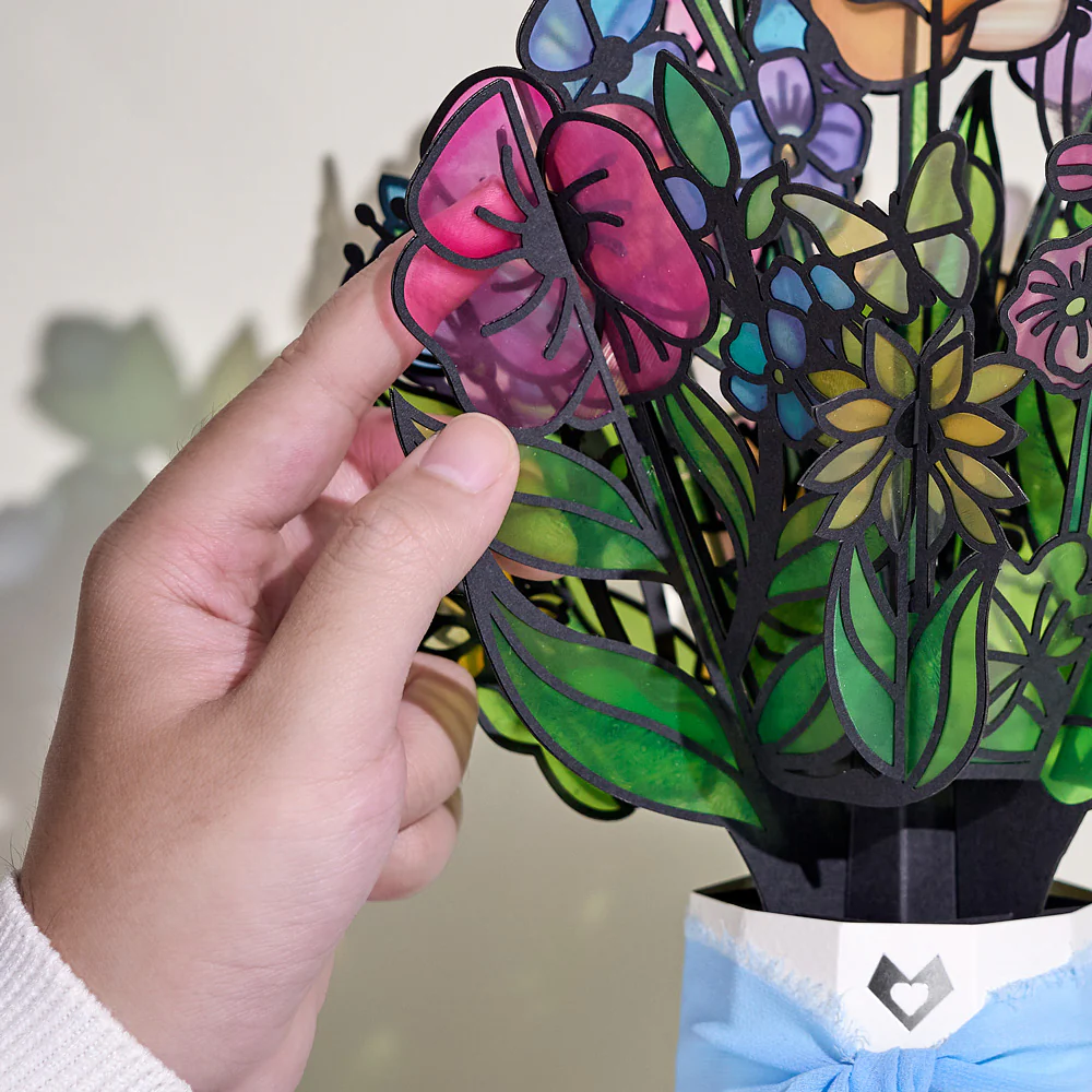 Garden Glow New Baby Suncatcher Bouquet and Sentiment Set - Image 3