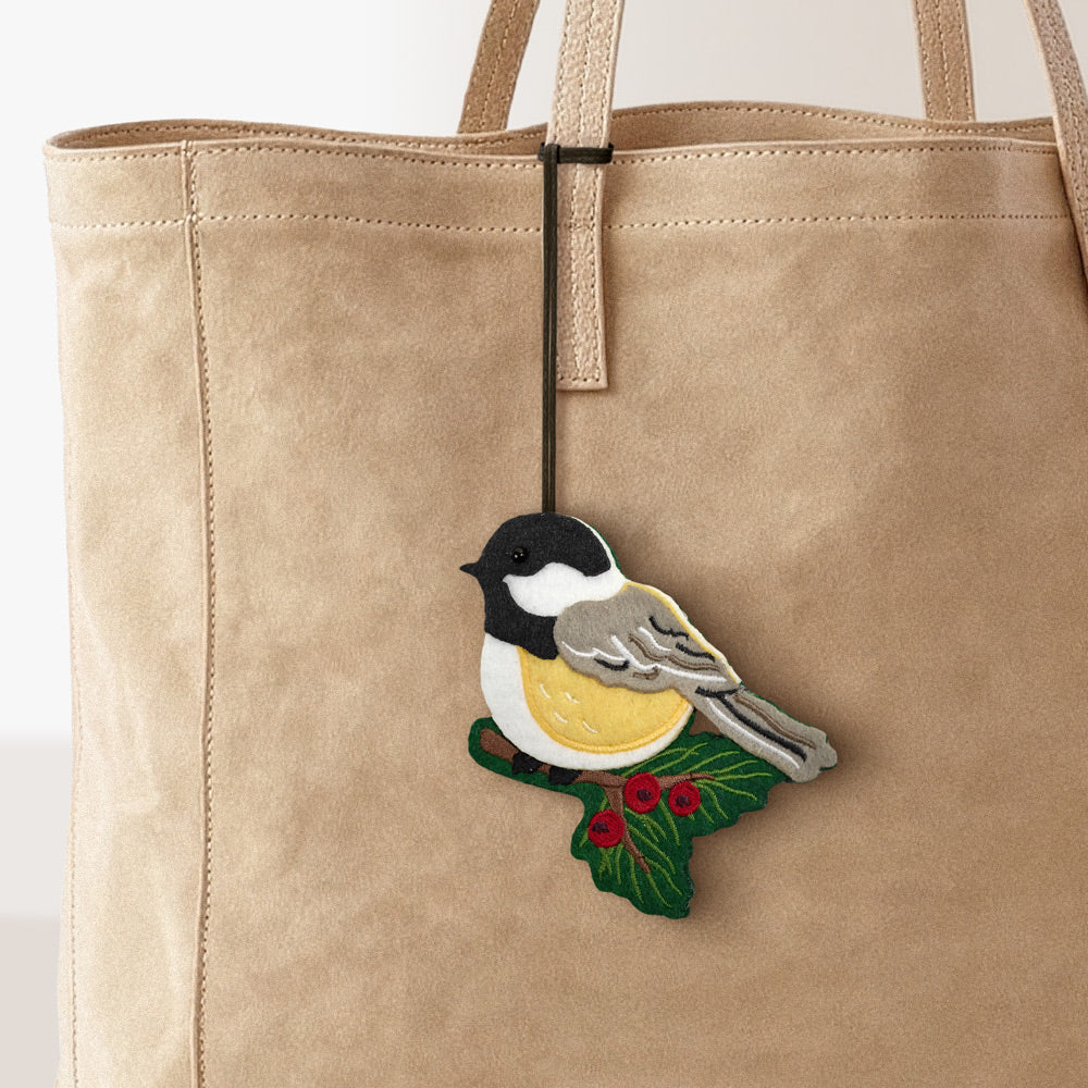 Winter Chickadee HeartFelt Charm Card™ - Image 3